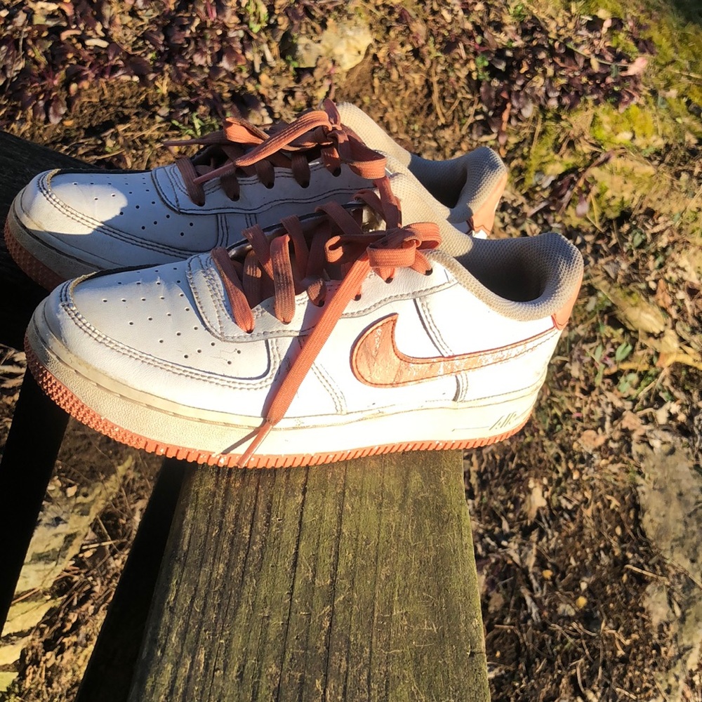 Pink spekeled af1